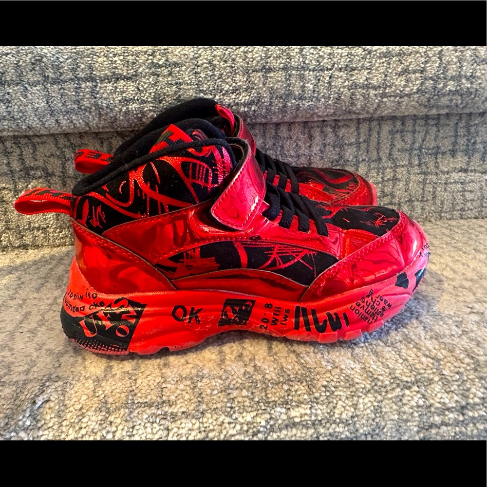 Kids shoes